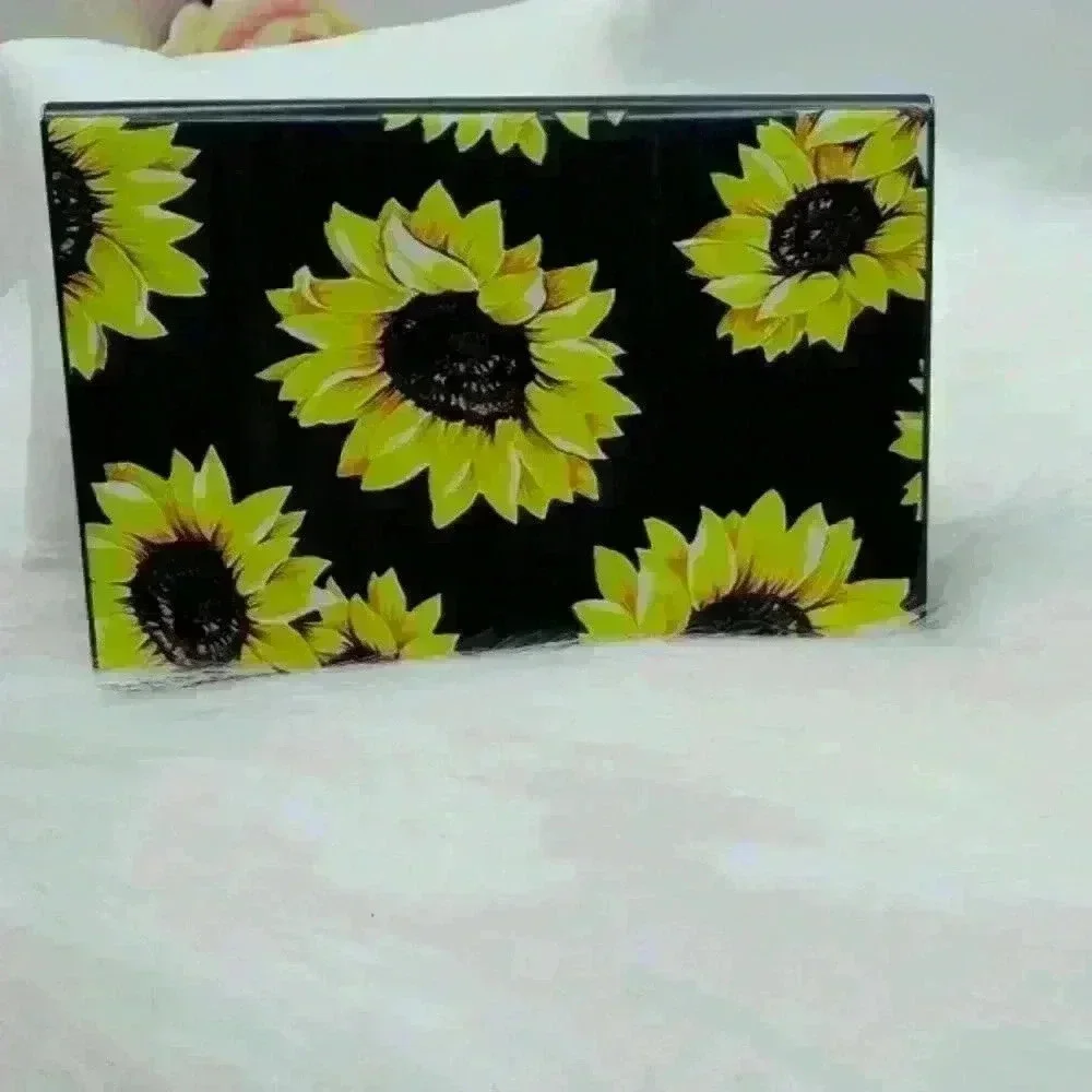 Sun flowers Metal Card Case in Black Base